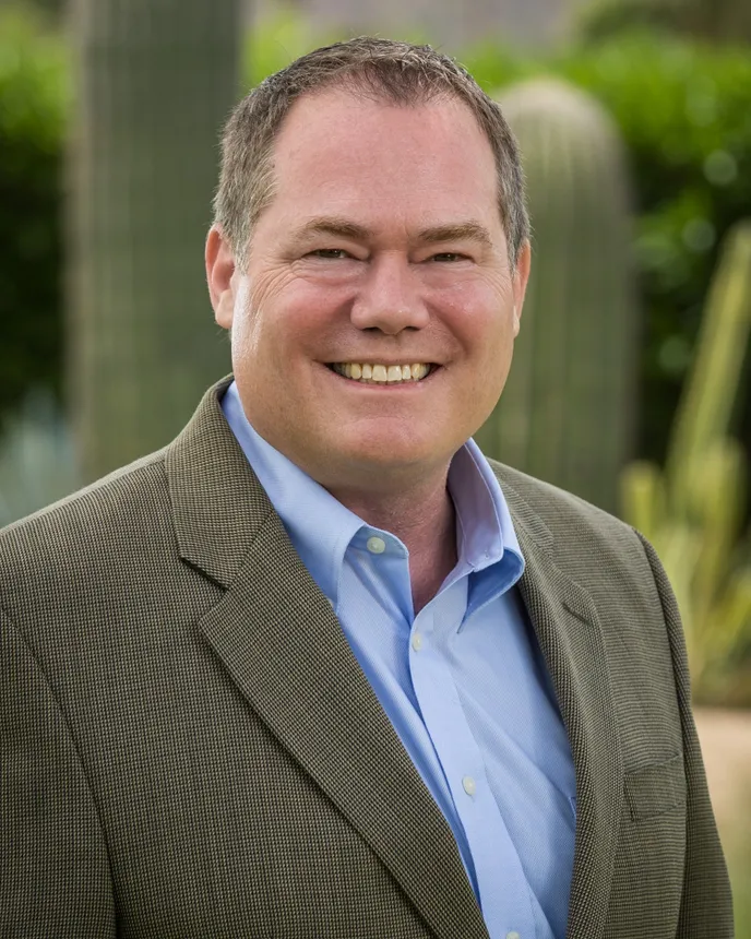 Headshot of Kit Dickinson